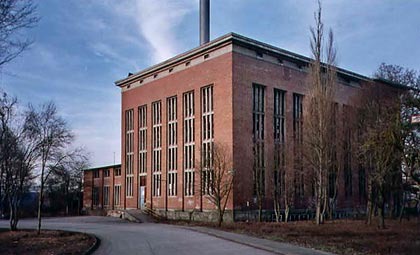 Heizkraftwerk2. Außenansicht des Heizkraftwerks Heizkraftwerk2. Außenansicht des Heizkraftwerks