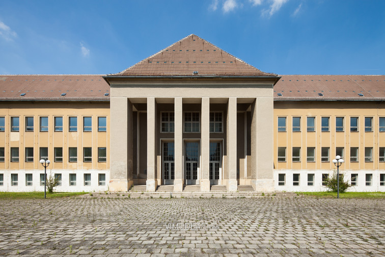 Bild 7250 Napobi Ballenstedt / NPEA Anhalt (Napola), SED Bezirksparteischule Halle