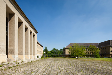 Bild 7271 Napobi Ballenstedt / NPEA Anhalt (Napola), SED Bezirksparteischule Halle