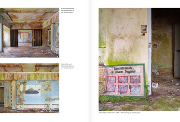 Kapitel 28, S. 182/183: Kaserne der DDR-Grenztruppen in Berlin-Köpenick, Schulungsräume für den Postendienst an der Berliner Mauer, Veranstaltungsraum der Bootskompanie, „Ministerbesuch November 1987“ – Wandzeitung der Grenztruppen Bild 8875