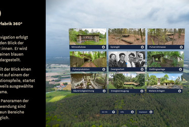 Hauptmenü. Die Navigation erfolgt durch den Blick der Nutzer:innen. Er wird durch einen blauen Punkt dargestellt. Verweilt der Blick einen Moment auf einem der Navigationspfeile, startet das jeweils ausgewählte Panorama. Die 55 Panoramen der VR-Anwendung sind über neun Bereiche zugänglich. Screenshot aus der <a target="_blank" href="https://vimeo.com/tk360/vr-simulation-liebenau">Videosimulation zur VR-App »Pulverfabrik 360°«</a>. <span class="lightbox-bottom-description-additional"> Bildnummer: 9458, geladen am: 13.12.2023.</span> Bild 9458