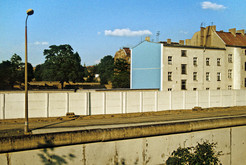 Todesstreifen an der Schulzestraße, nahe der Wollankstraße in Berlin Pankow. Bild 9152