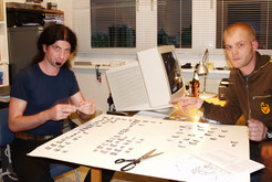 03.07.2002: Analoge bildredaktionelle Arbeit zum VIMUDEAP-Objekt <a href="https://vimudeap.info/de/atlas/flugplatz-schoenwalde/images/">Flugplatz Schönwalde</a>. Bild 9445