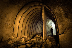 Bild 6878: Altanlage: Reste von Einbauten, mglw. abgetrennte Büroräume. Komplexlager 12 / Malachit Halberstadt