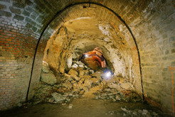 Bild 6884: Altanlage: verschütteter Stollen. Komplexlager 12 / Malachit Halberstadt